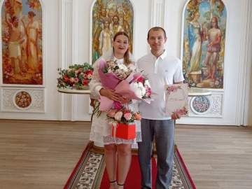 ХРУСТАЛЬНАЯ СВАДЬБА! Сегодня в елецком ЗАГСе прозвучало "Да, я выбираю тебя снова&raquo;