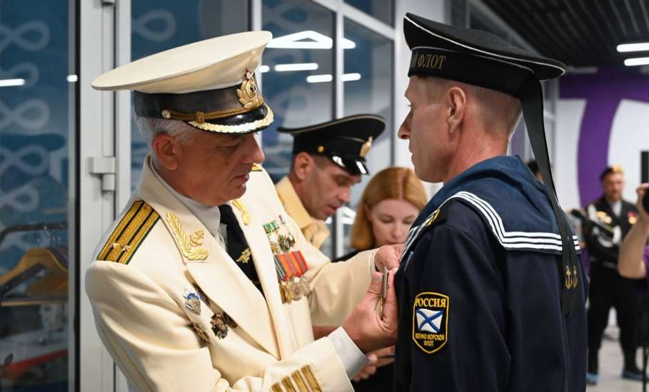 Сегодня наша страна отмечает День Военно‑Морского Флота &mdash; праздник, который по праву считается одним из самых значимых в истории нашего государства
