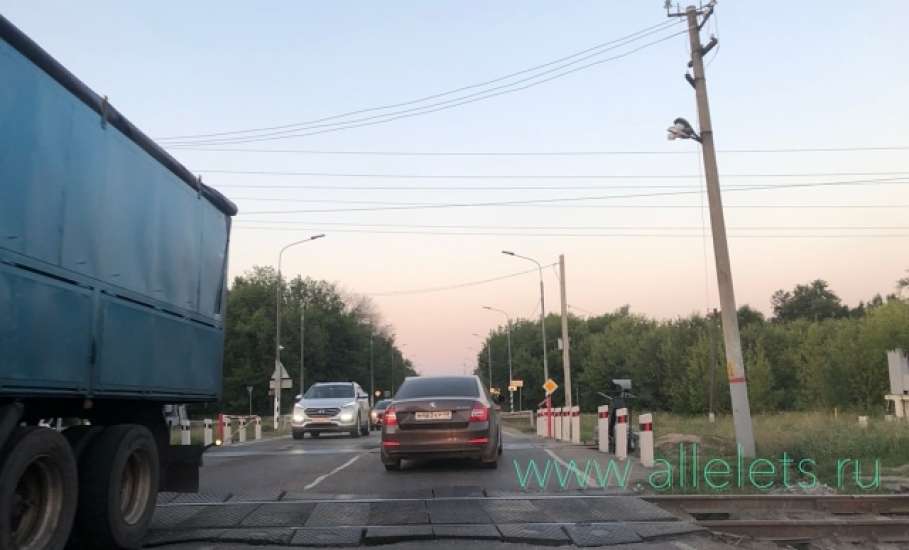 В Ельце ожидаются проблемы при проезде через жд.пути в районе Телегино по Орловскому шоссе