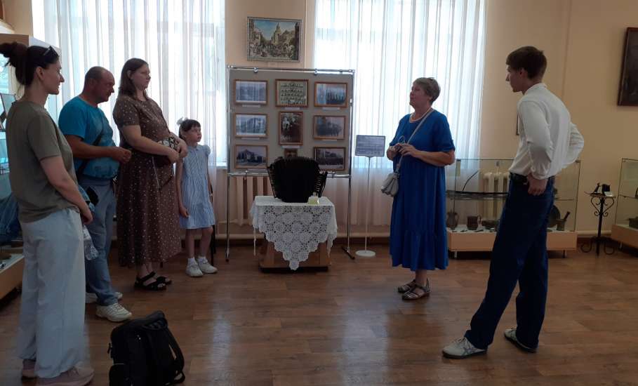 В День железнодорожников в Музее народных ремесел и промыслов открылась выставка, посвящённая семейной династии железнодорожников