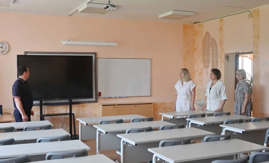 В Ельце завершается приёмка школ и детских садов к новому учебному году