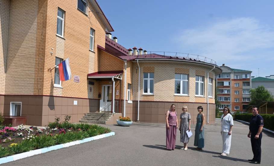 В Ельце завершается приёмка школ и детских садов к новому учебному году
