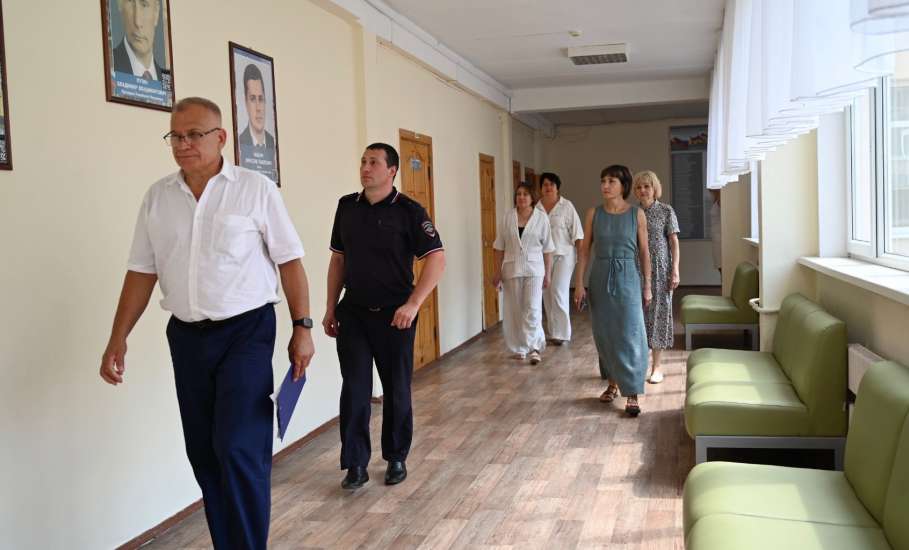 В Ельце завершается приёмка школ и детских садов к новому учебному году