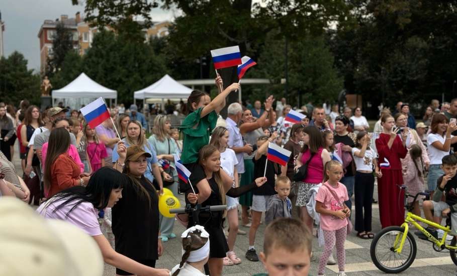 Сквер А. С. Пушкина сегодня стал сердцем торжественного события!