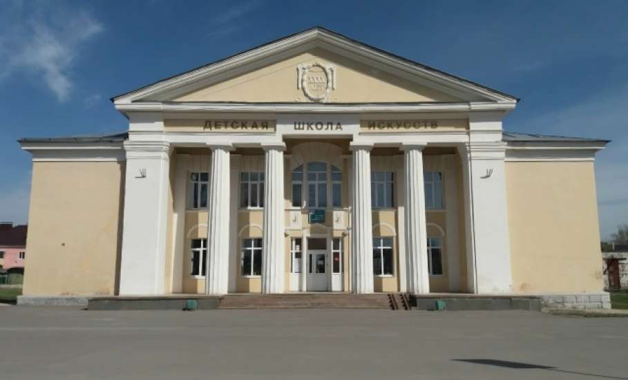 Сегодня Детская школа искусств № 3 празднует свой 50‑летний юбилей!