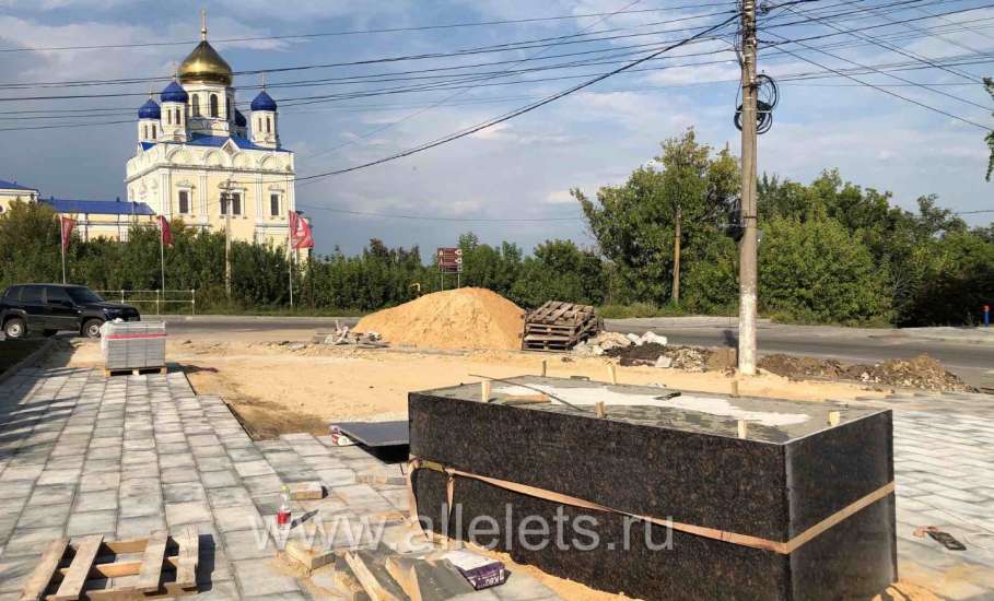 ООО &laquo;Елец дорога&raquo; за счёт собственных средств делает сквер памяти и устанавливает памятник погибшим в СВО!