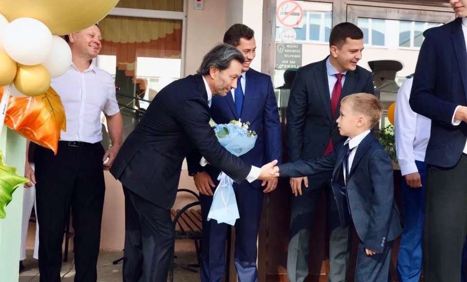 Владимир Сериков: &laquo;Этот праздник объединяет всех нас &mdash; независимо от возраста и профессии&raquo;