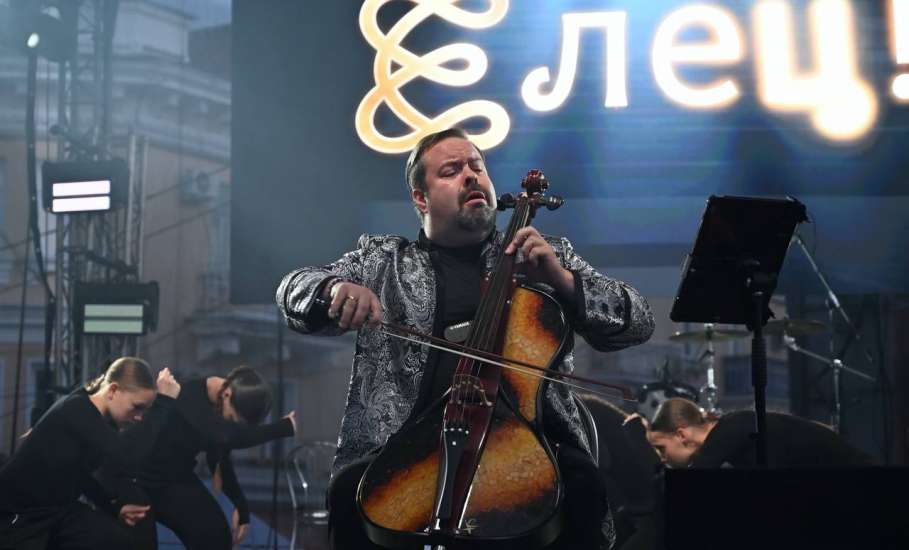 Вячеслав Жабин: &laquo;Подошёл к завершению первый день празднования 880‑летия Ельца!&raquo;