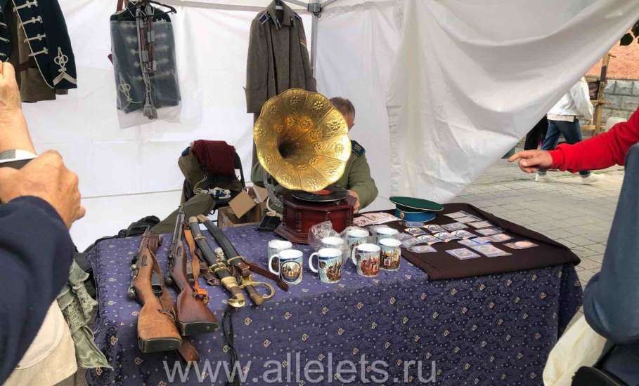 Разгуляй в Ельце: сыры по 8000 рублей за кило и другие явстсва!