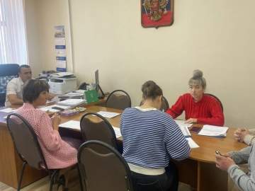 В администрации Ельца снова обсуждали нелегальную занятость
