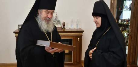 18 сентября - День рождения настоятельницы Знаменского женского монастыря