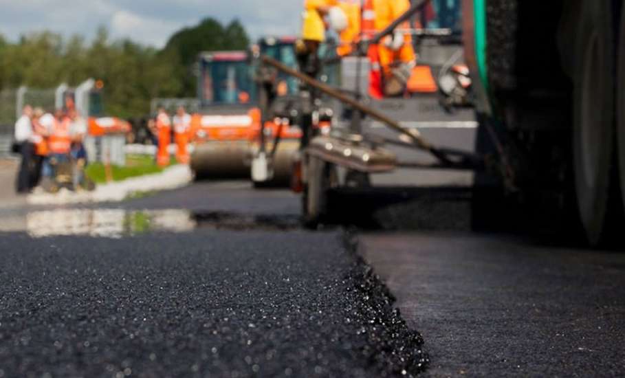 В Липецкой области продолжается ремонт региональных дорог