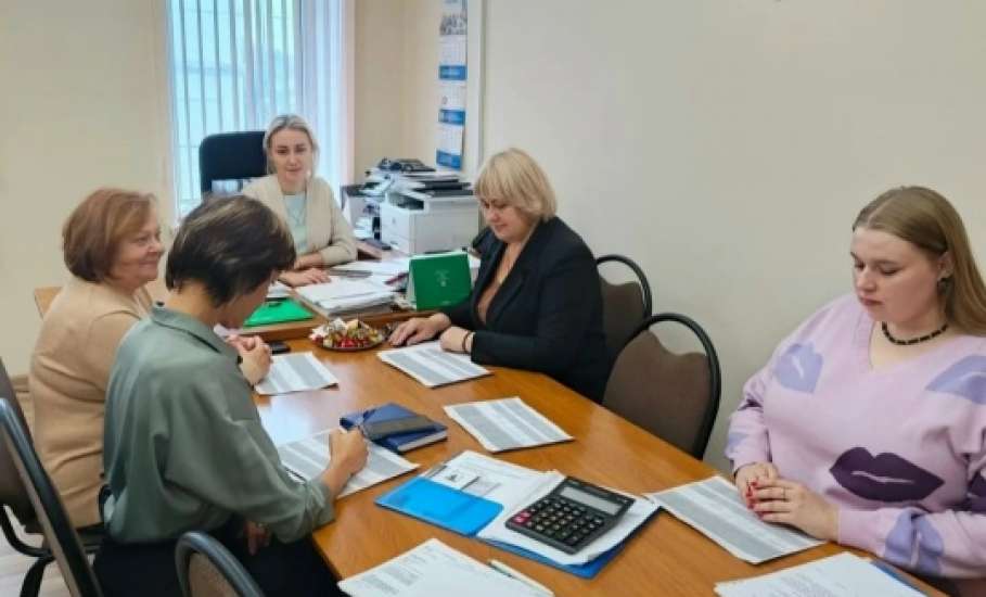 Нелегальную занятость снова обсудили в администрации Ельца