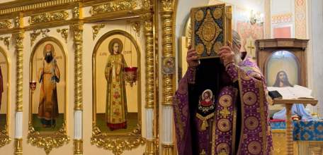 Воздвижение Честного и Животворящего Креста Господня &mdash; праздник, который Православная Церковь отмечает 27 сентября