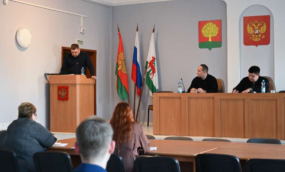 Проблему наркотиков обсудили в администрации Ельца