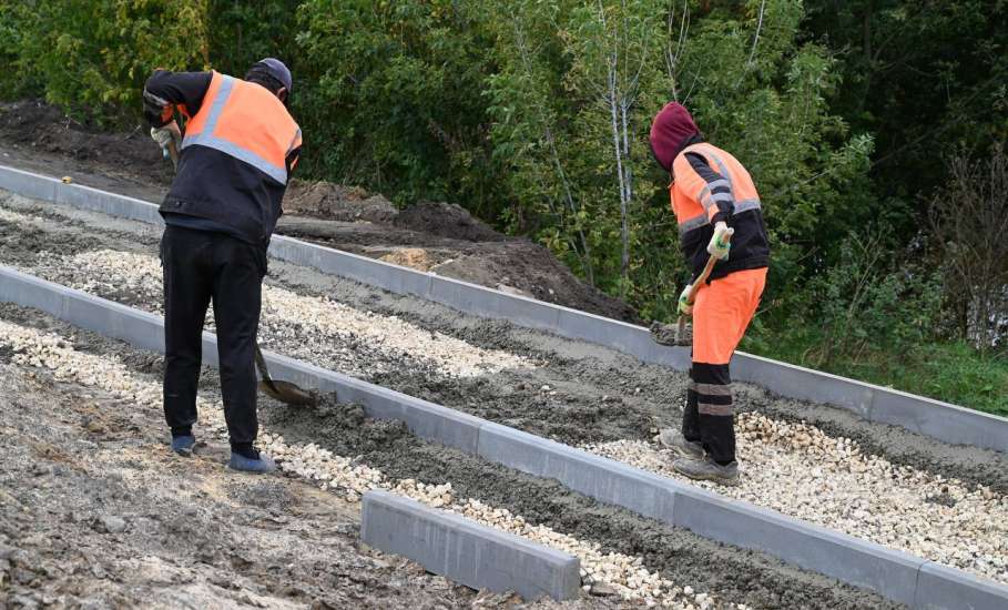 Вячеслав Жабин: &laquo;Сегодня приехал на набережную реки Быстрая Сосна &mdash; посмотрел, как продвигается благоустройство&raquo;