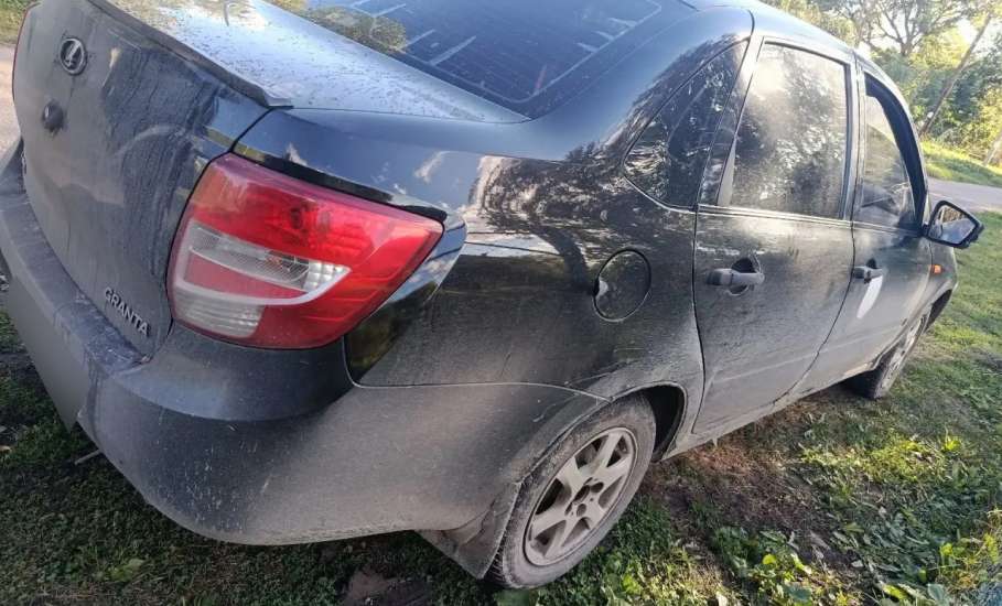 Житель Становлянского округа подозревается в угоне автомобиля, принадлежащего сожительнице