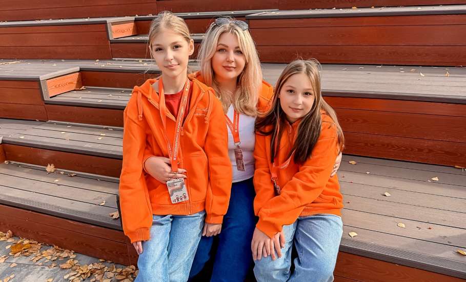 &laquo;ПРОМЕТЕЙ&raquo; ПРИНЯЛ ЕЛЕЦКИЕ СЕМЬИ
