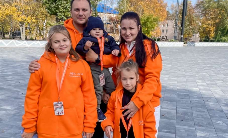 &laquo;ПРОМЕТЕЙ&raquo; ПРИНЯЛ ЕЛЕЦКИЕ СЕМЬИ