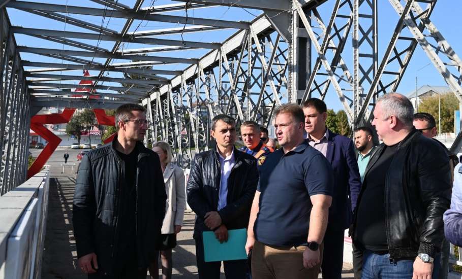 Областные экологи совместно с представителями ресурсоснабжающих организаций согласовывают работы по расчистке реки Быстрая Сосна в Ельце