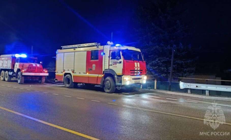 На заводе &laquo;Акваимекс&raquo; в Ельце ночью сгорели два цеха с оборудованием