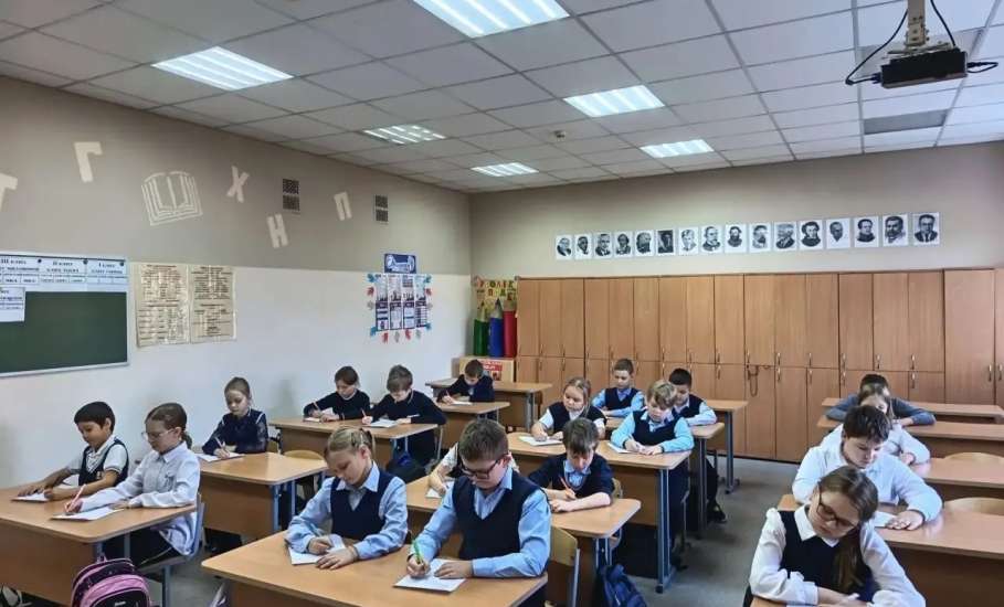 Более 200 обучающихся города Ельца приняли участие в школьном этапе олимпиады &laquo;Основы православной культуры&raquo;!