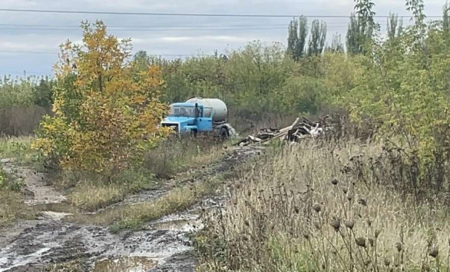 В Елецком округе снова объявился чёрный ассенизатор!
