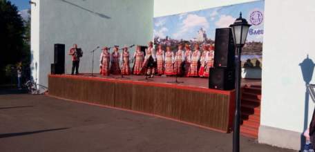 В Городском парке прошёл концерт народных творческих коллективов «Ты, Россия, и сердце, и песня моя!»