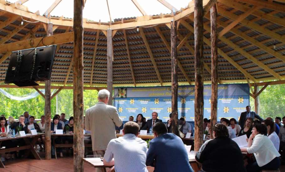 Субъекты малого и среднего бизнеса Елецкого района участвовали в заседании «круглого стола»