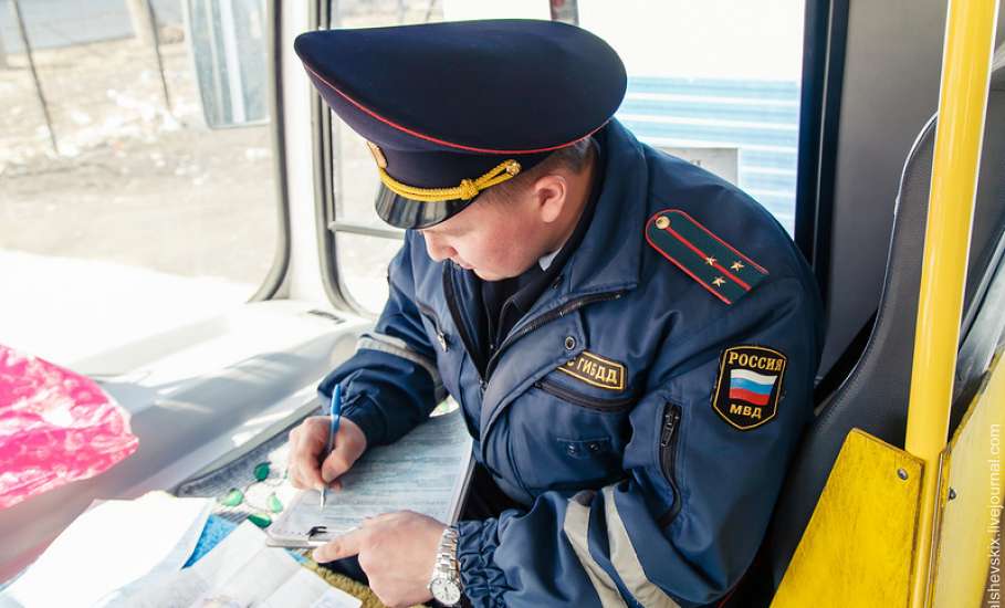 ГИБДД Ельца будет проверять автобусы совместно с надзорными органами