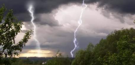 25 и 26 июня в отдельных районах Липецкой области ожидается дождь, гроза, град