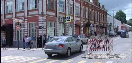 В центре города Ельца произошло ДТП. Пострадала 68-летняя женщина