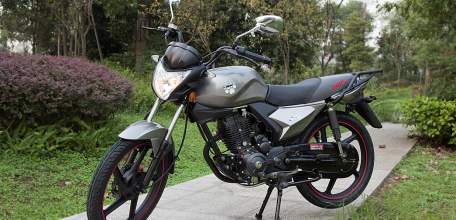 В Елецком районе водитель мотоцикла сбил пешехода