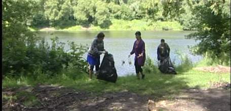 В Ельце прошла экологическая акция «День малых рек»