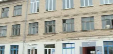 В бывшей школе №21 города Ельца начался комплексный ремонт