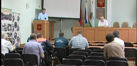 В администрации Ельца обсудили работу служб города в случае ЧС природного характера