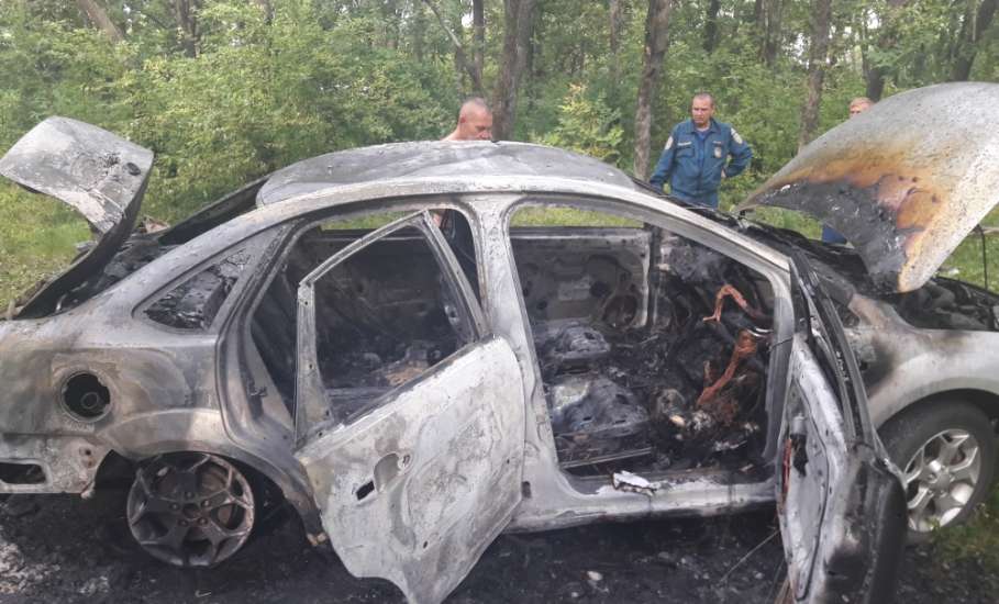 Загорание автомобиля в Елецком районе