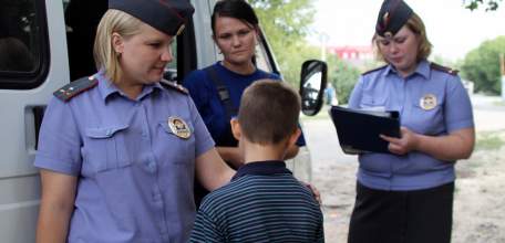 Полиция Ельца напоминает о необходимости присмотра за поведением несовершеннолетних детей