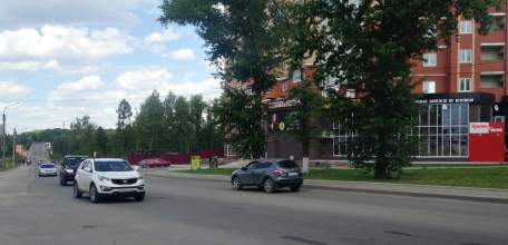 Сотрудники ГИБДД Ельца проводят проверку безопасности пассажирских перевозок