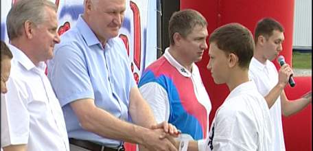 В День физкультурника самых спортивных ельчан чествовали на ФОКе &laquo;Виктория&raquo;