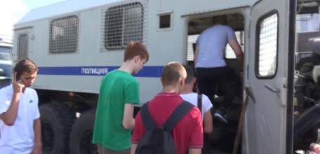 В целях профилактики для трудных подростков организовали посещение тюрьмы г. Ельца