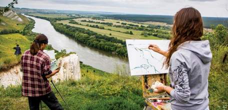 Выставка творческих работ по итогам молодежного Липецкого пленэра "Горизонты – V"