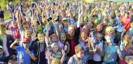 В Ельце состоялся фестиваль красок