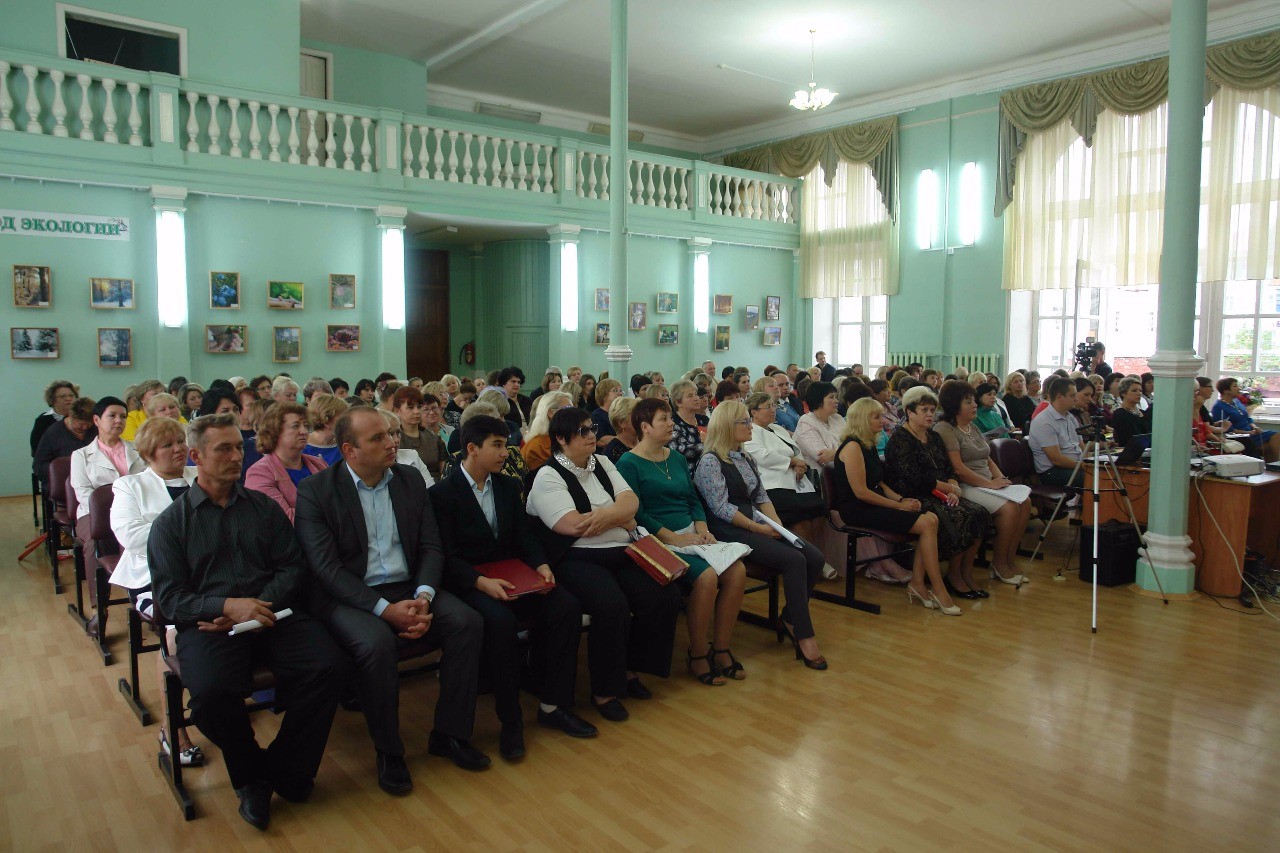 В Ельце состоялась городская педагогическая конференция «Экология  образования: пространство возможностей для каждого» / Новости