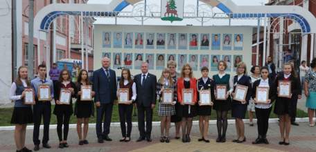 Доска почета «Юные дарования Ельца» пополнилась новыми именами