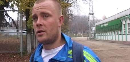 Вратарю ФК «Елец», игравшему в историческом матче с ЦСКА, необходима помощь. Игорь Малахов борется с онкологией