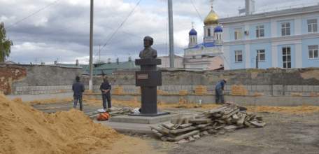 Контроль за ремонтными работами в Ельце провел лично В.А. Щепетильников