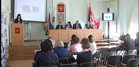 В администрации Ельца подвели итоги работы комитета опеки и попечительства