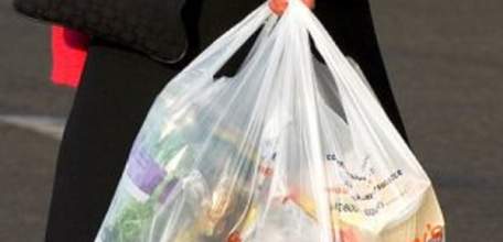 25-летний ельчанин украл пакет с продуктами питания из помещения торгового павильона по улице Королёва