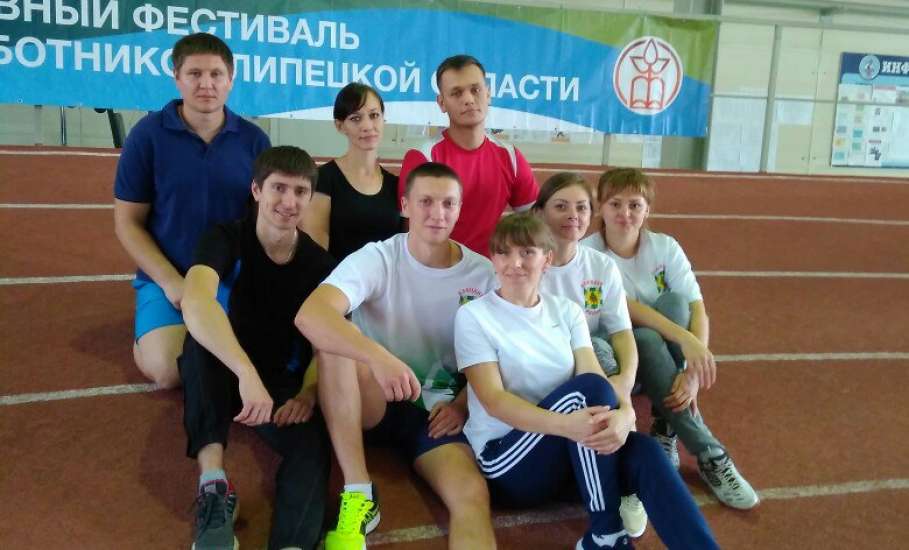 Педагоги Елецкого района успешно выступили на спортивном фестивале в Липецке